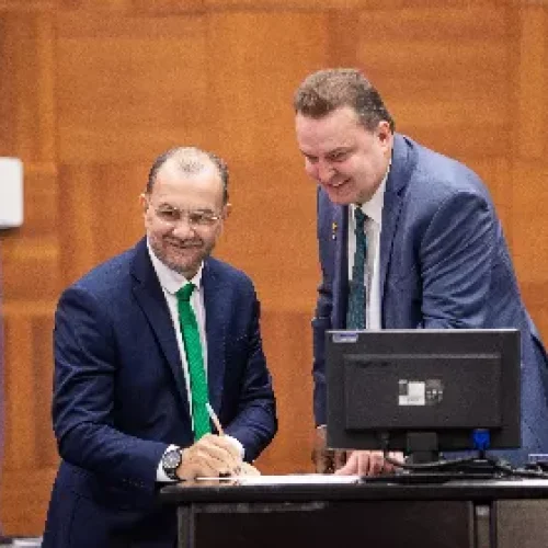 Suplentes tomam posse na ALMT e reforçam defesa da agricultura familiar e infraestrutura regional