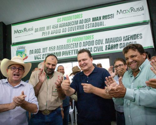 Produtores comemoram avanço de rodovia MT 458 articulada por Russi