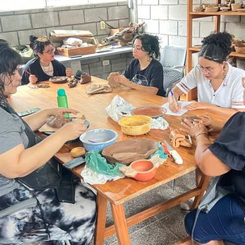 Mato Grosso reúne mestres e novas gerações no 1º Encontro de Ceramistas