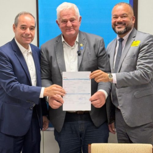 Galvan troca de partido, filia-se ao Avante e reforça pré-candidatura ao Senado