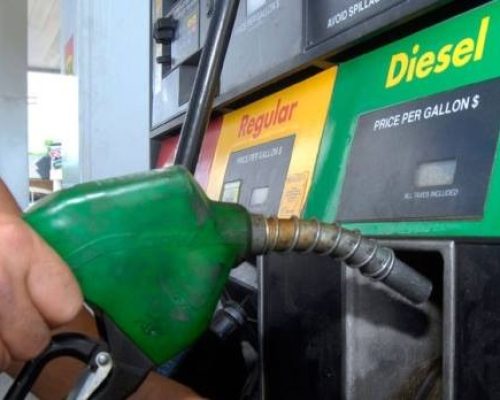 Queda no preço do petróleo faz diesel ficar R$ 0,16 mais barato
