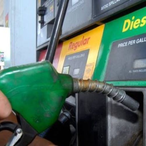 Queda no preço do petróleo faz diesel ficar R$ 0,16 mais barato