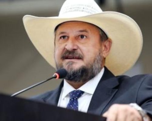 Cattani demonstra firmeza e lealdade: PL aguarda decisão de Bolsonaro sobre candidatura ao Governo de MT