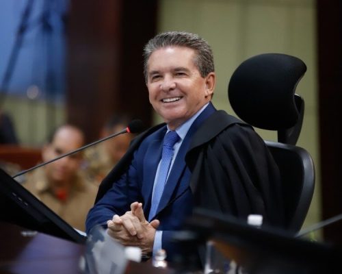 Sérgio Ricardo escreve história no TCE-MT com gestão unificadora e reeleição inédita