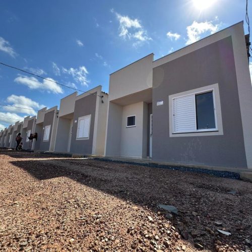 Famílias com renda de até R$ 12 mil podem acessar subsídio do programa SER Família Habitação