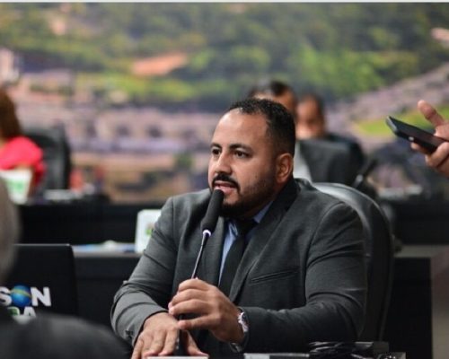 Vereador denuncia superfaturamento de 535% na compra de dipirona pela Prefeitura de Cuiabá: por que tão caro?