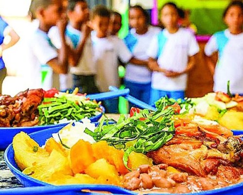 Lei de autoria do vereador Dídimo Vovô garante merenda escolar a professores da rede municipal de Cuiabá