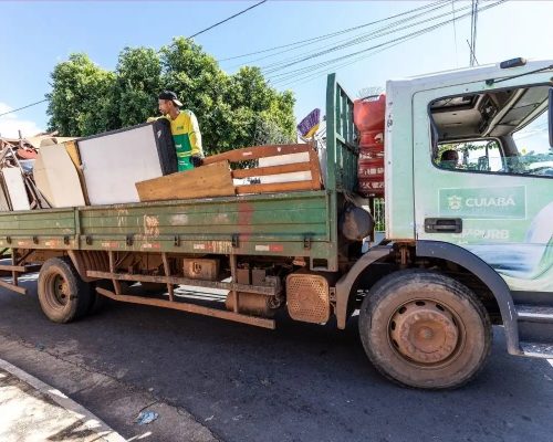 Cata-treco atende 22 bairros de Cuiabá a partir desta segunda; veja locais e datas Ação começa nesta segunda-feira (28) e segue até 2 de agosto, com recolhimento gratuito de móveis e eletrodomésticos fora de uso em 22 bairros da capital.