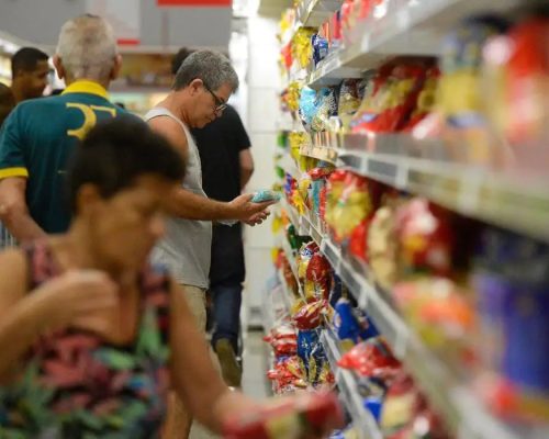 Cesta básica em Cuiabá sobe para R$ 807 após sete semanas de queda