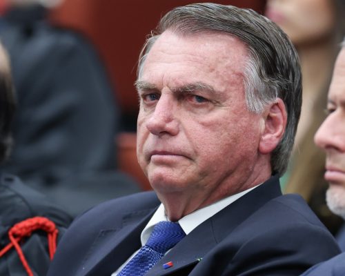 Defesa de Bolsonaro acusa PF de “lawfare”; entenda o termo