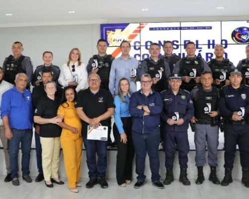 Polícia Militar realiza homenagem para conselheiros de segurança pública de todo o Estado