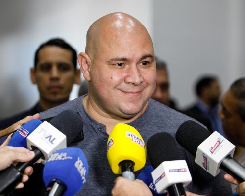 Câmara barra tentativa de impeachment e Abílio dispara contra opositores: “Se fosse terceiro turno, perderiam de novo”