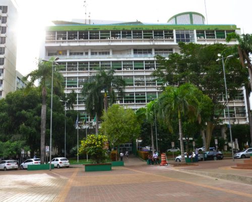 Apenas 7 emendas parlamentares foram pagas pela Prefeitura em 8 meses de gestão Abílio