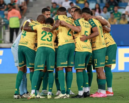 Cuiabá ainda sonha com o acesso, mas reta final da Série B promete emoção e pressão máxima