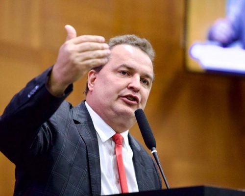 “Votação foi correta”, afirma Max Russi diante das polêmicas sobre reajuste do TJMT