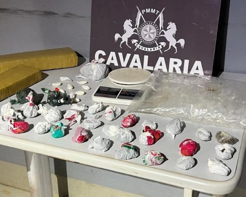 Cavalaria da PM apreende adolescente faccionado por tráfico de drogas em Nova Mutum