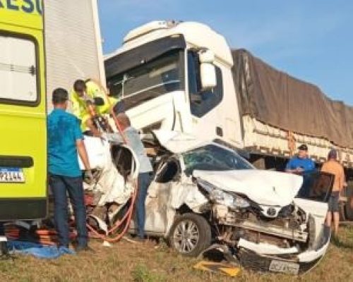 Grave acidente com seis veículos deixa feridos na BR-364 em Santo Antônio de Leverger