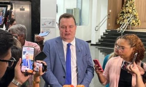 Decisão do STF suspende emendas e pode tirar R$ 10,5 milhões destinados à saúde de Cuiabá e à água de Várzea Grande, afirma Max Russi