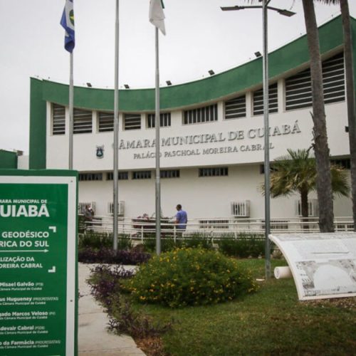 Câmara de Cuiabá arquiva projeto que previa multa por uso de drogas em locais públicos