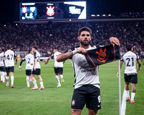 Corinthians vence o Majestoso, bate o São Paulo por 3 a 1 e sobe na tabela do Brasileirão