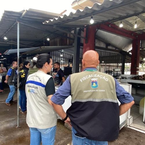 Operação integrada interdita peixarias e apreende mais de duas toneladas de pescado irregular em Cuiabá