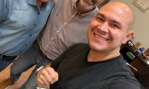 Após críticas e crises na Educação, Abílio recua e busca nome de peso para reorganizar a pasta