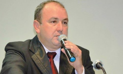 TCE abre Tomada de Contas Especial e aponta superfaturamento de até 64% em pregões da gestão Alcino Barcelos