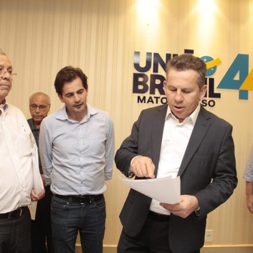 União ou Desunião Brasil? Partido patina, pressão cresce e deputados cobram decisão coletiva para 2026