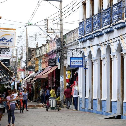 Fim de incentivo do ISS amplia custo do comércio, pressiona empregos e deve chegar ao bolso do consumidor em 2026