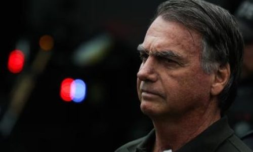 Promotoria Militar pede que Bolsonaro e quatro oficiais sejam expulsos do Exército