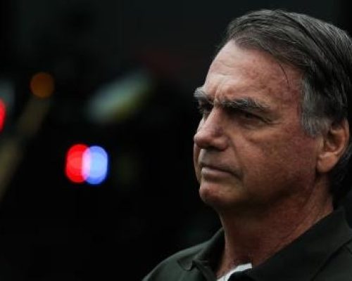 Promotoria Militar pede que Bolsonaro e quatro oficiais sejam expulsos do Exército