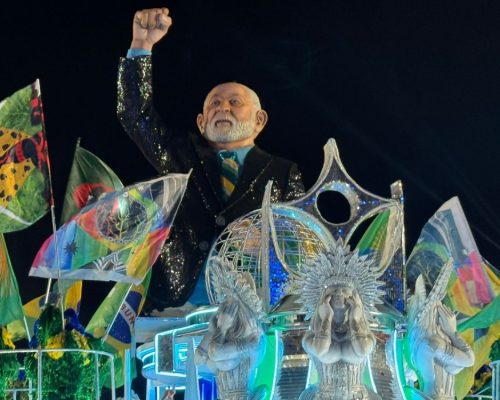 Wellington Fagundes repudia desfile com enredo político na Sapucaí e cobra apuração sobre possível propaganda eleitoral antecipada