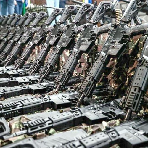 Governo de MT moderniza forças de segurança e apreende 15 mil armas ilegais