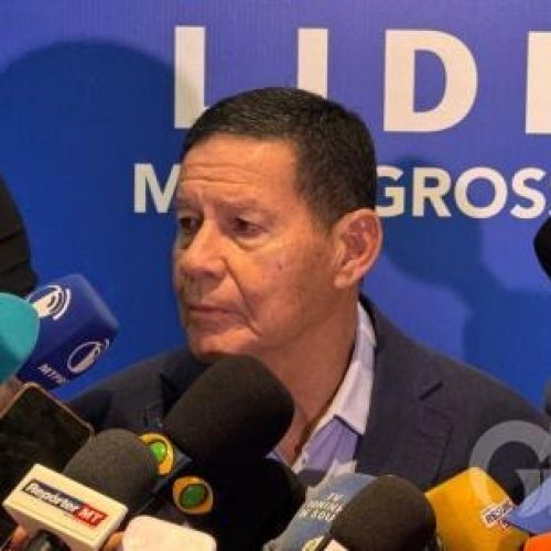 Mourão critica governo Lula, diz que gestão “envelheceu mal” e aponta Flávio Bolsonaro como nome da direita
