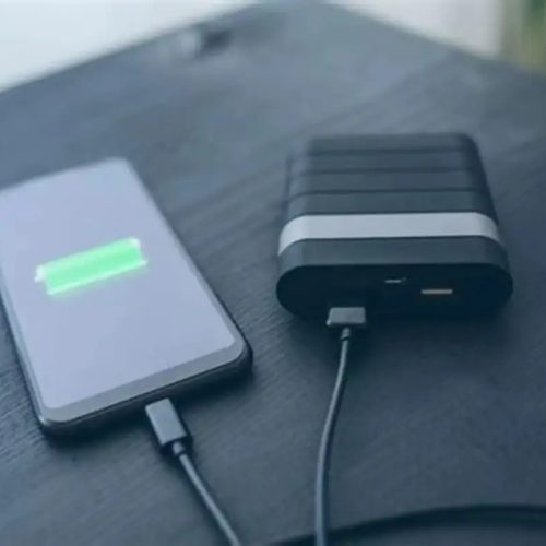 Powerbank: transporte de carregador portátil em voos têm novas regras