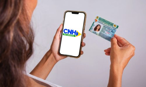 LULA SANCIONA LEI QUE MUDA RENOVAÇÃO DA CNH; ENTENDA O QUE VAI MUDAR E QUEM PODERÁ TER RENOVAÇÃO AUTOMÁTICA