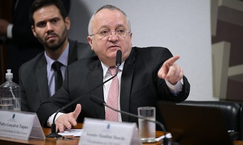 PEDRO TAQUES ACUSA BANCO MASTER DE OPERAR ESQUEMA DE FRAUDES EM EMPRÉSTIMOS CONSIGNADOS