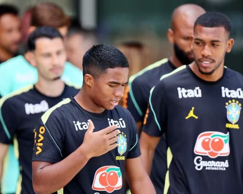 Quem será o substituto de Raphinha? Lesão abre disputa por vaga no ataque da Seleção Brasileira
