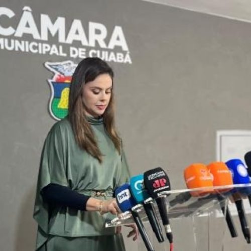 Michelly diz que marido deixou secretaria após pressão política por causa de voto na Câmara: “Não abri mão da minha independência”