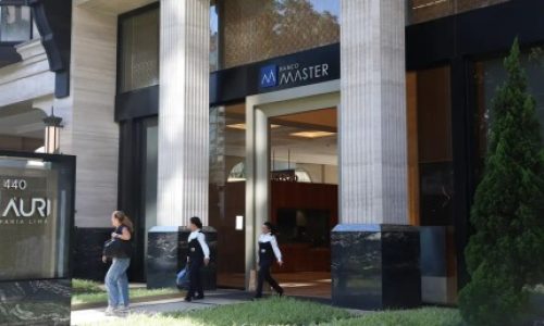 Estado aciona dez bancos na Justiça para revisar empréstimos consignados de servidores e aponta cobrança de juros abusivos