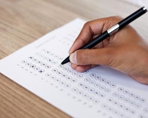 Concursos e seletivos abrem ao menos 295 vagas em MT; salários chegam a R$ 6,2 mil