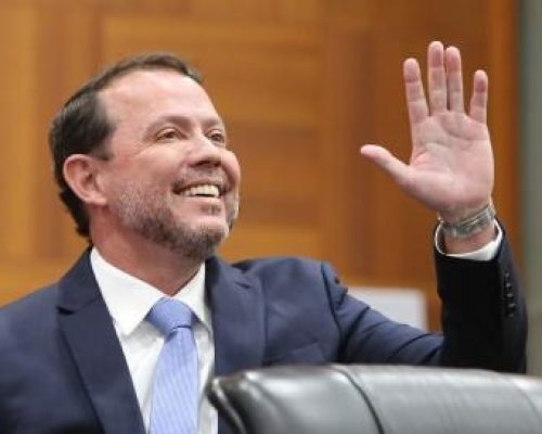 Suplente de deputado e candidato em 2026 é alvo de operação que apura movimentações de mais de R$ 1 milhão em MT