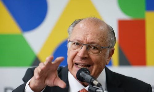 Lula cancela ida a Mato Grosso e Alckmin representará governo federal na inauguração da ferrovia em Dom Aquino