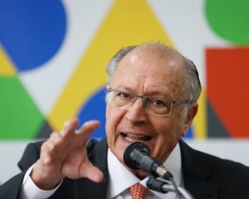 Lula cancela ida a Mato Grosso e Alckmin representará governo federal na inauguração da ferrovia em Dom Aquino