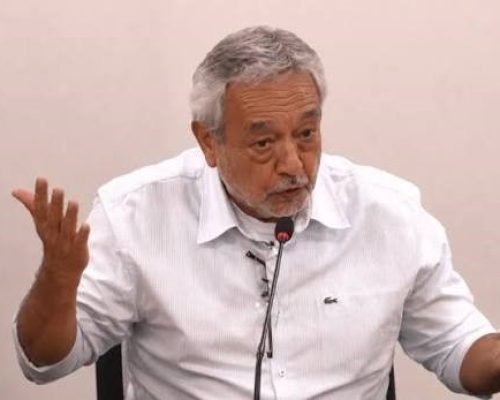Secretário rebate críticas ao BRT, compara obra ao VLT e deixa audiência pública antes do fim