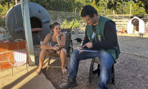 Mutirão leva esperança a famílias em área disputada há décadas em Cuiabá