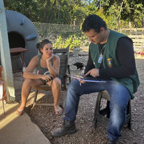 Mutirão leva esperança a famílias em área disputada há décadas em Cuiabá