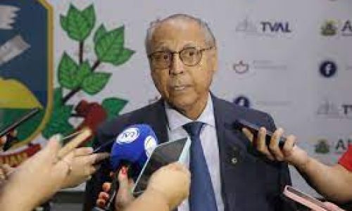 Jayme Campos articula candidatura ao governo e saída de aliado expõe estratégia eleitoral