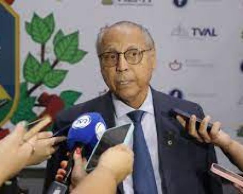 Jayme Campos articula candidatura ao governo e saída de aliado expõe estratégia eleitoral