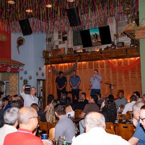 Max Russi comemora Dia do Jornalista em almoço com a imprensa